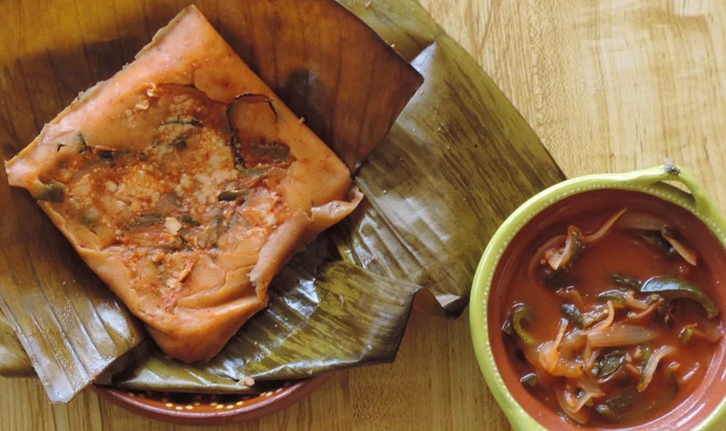 Tamal Hoja de Plátano Tinga