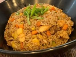 Yakimeshi Vegetariano