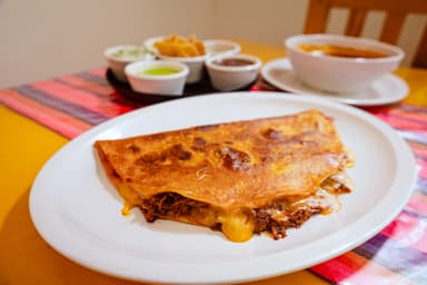Quesabirria de Harina