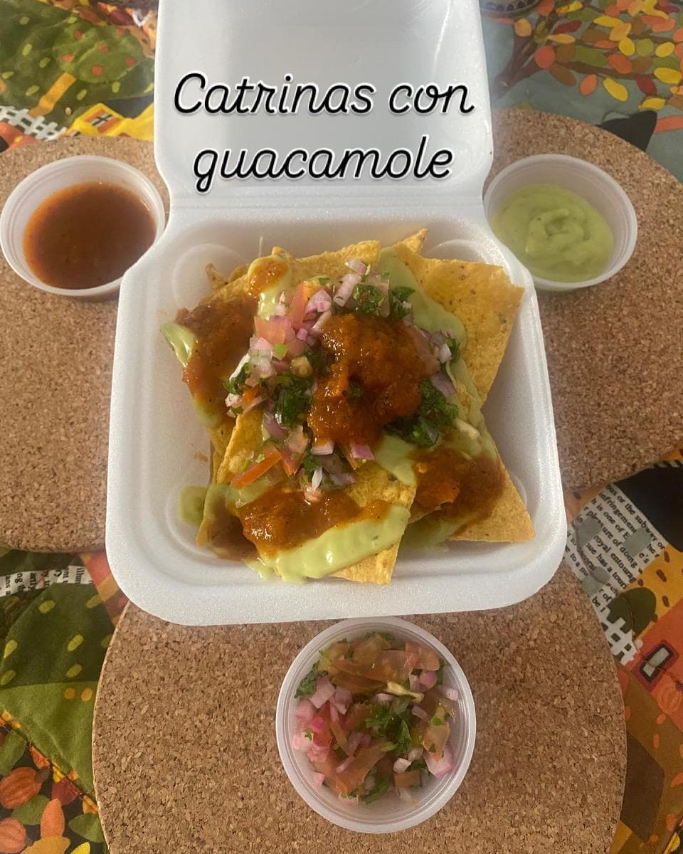 Catrinas con Guacamole