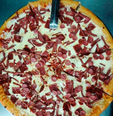 Pizza Mediana (40x40)