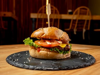 Hamburguesa Tradicional