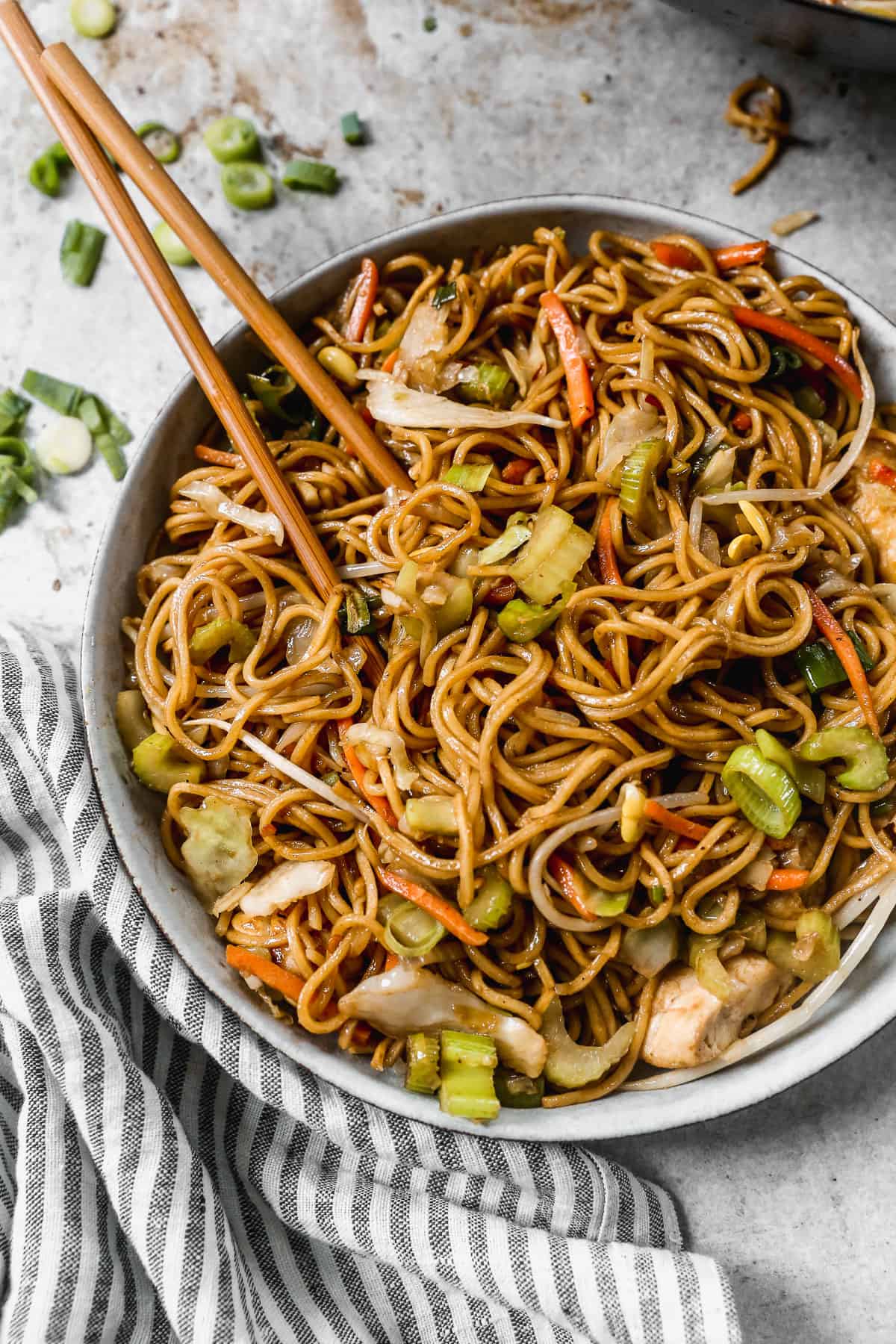 Chow Mein de pollo
