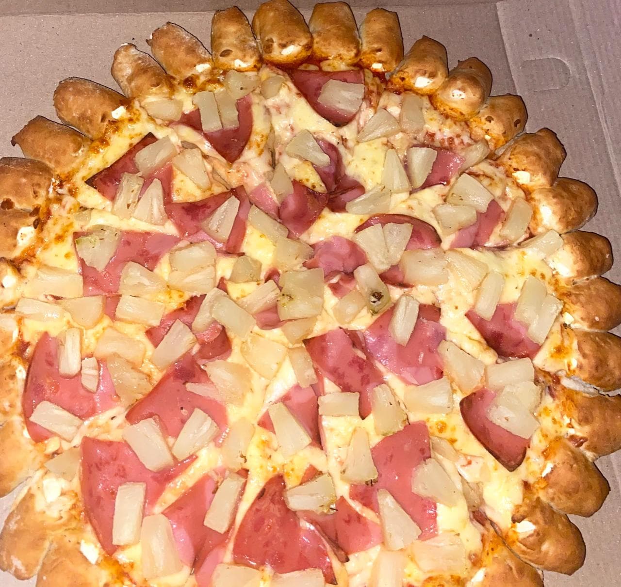 Pizza Hawaiana