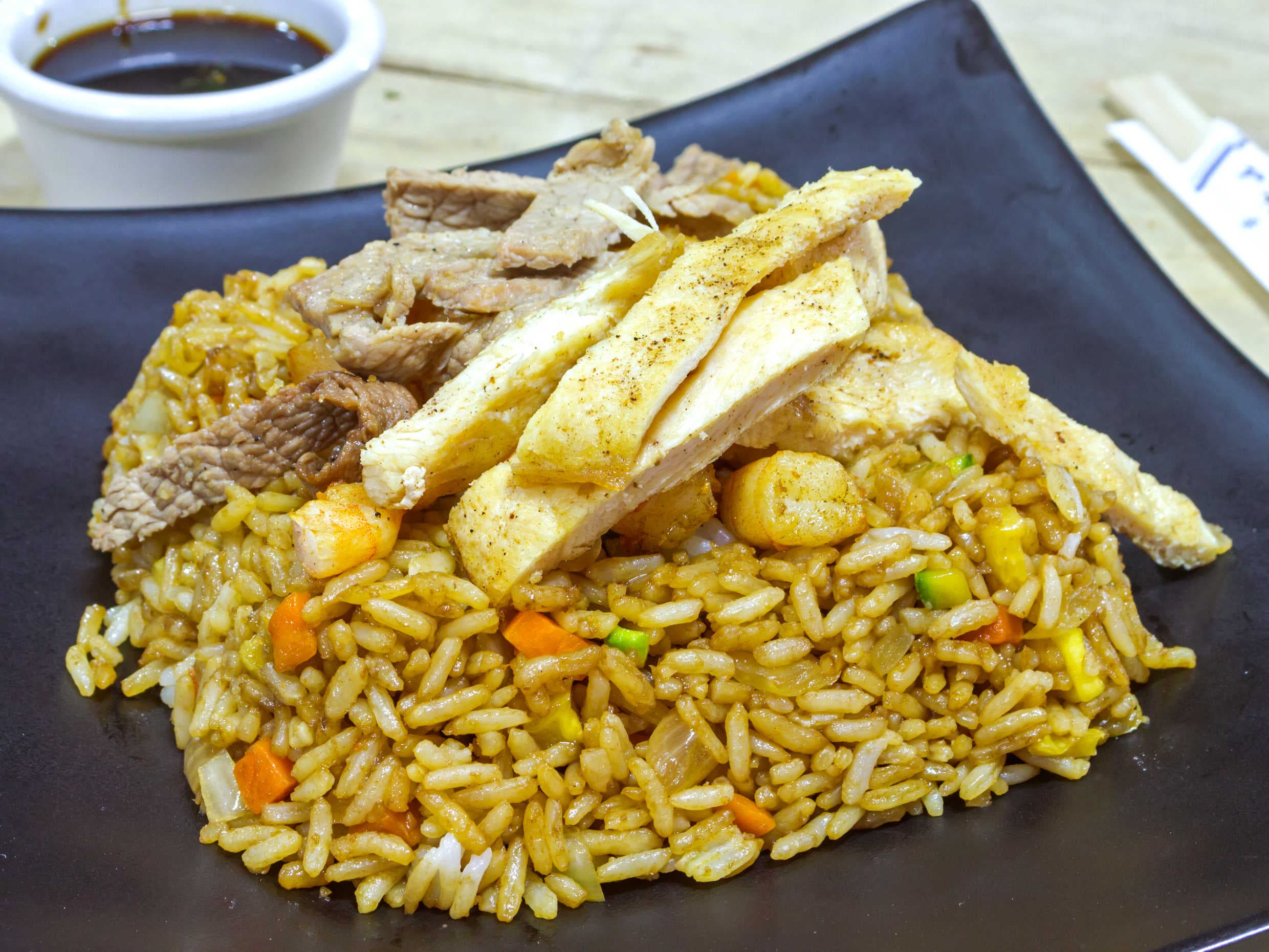 Yakimeshi Mixto