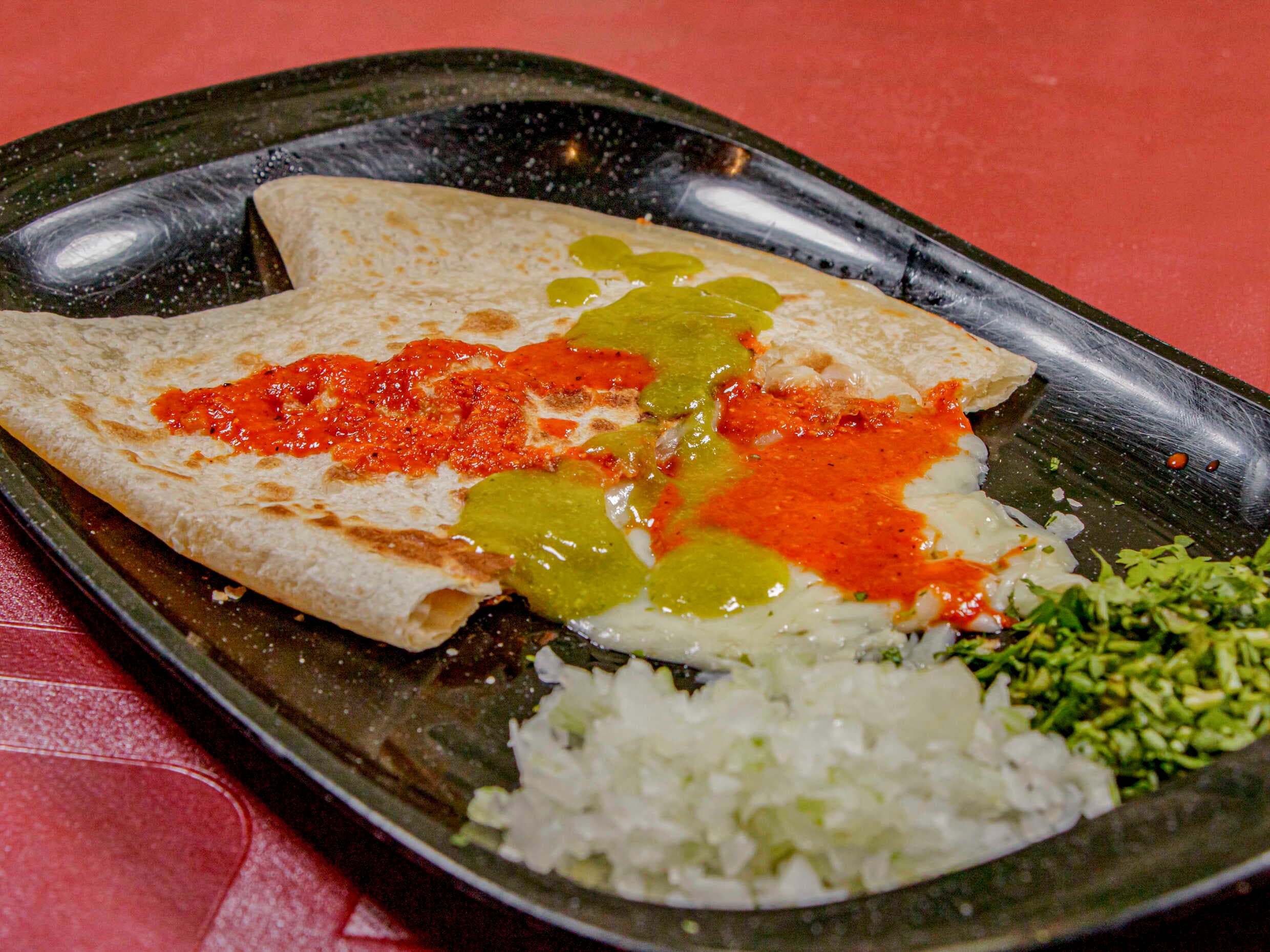 Quesadilla de Ilegal