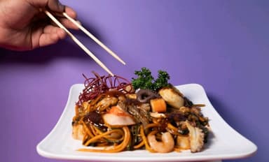 Yakisoba con Mariscos