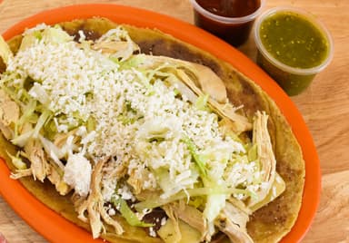 Sope con Pechuga