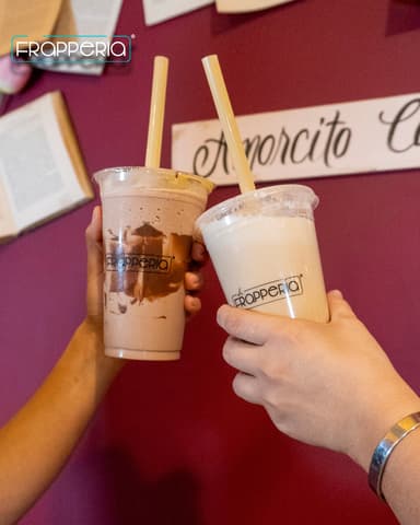 Frappé Chai Negro 16 Oz