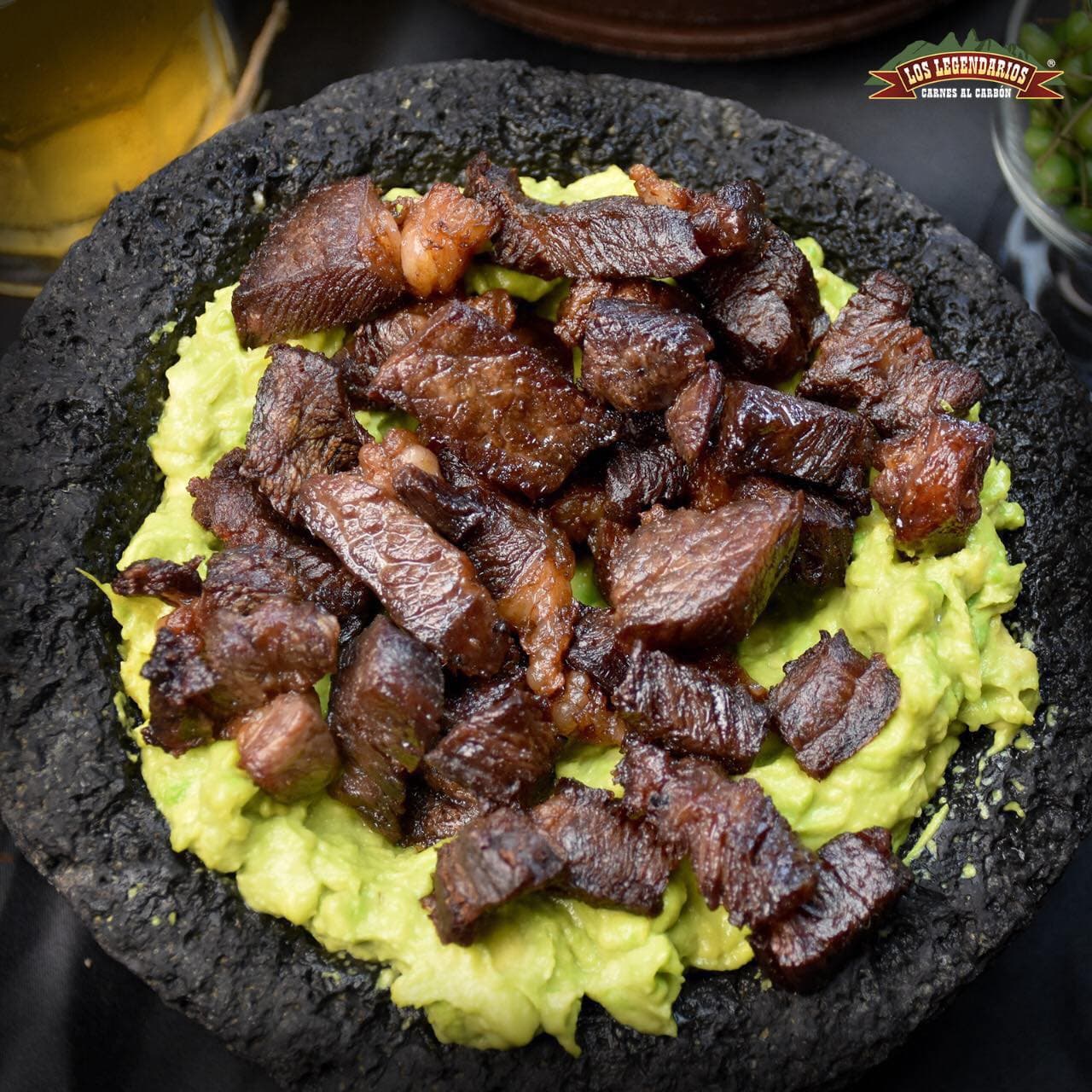 Chicharrón de Rib-Eye en Molcajete