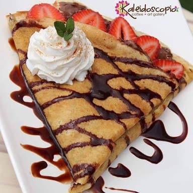 Crepa Nutella con Fresas + Café Capuchino