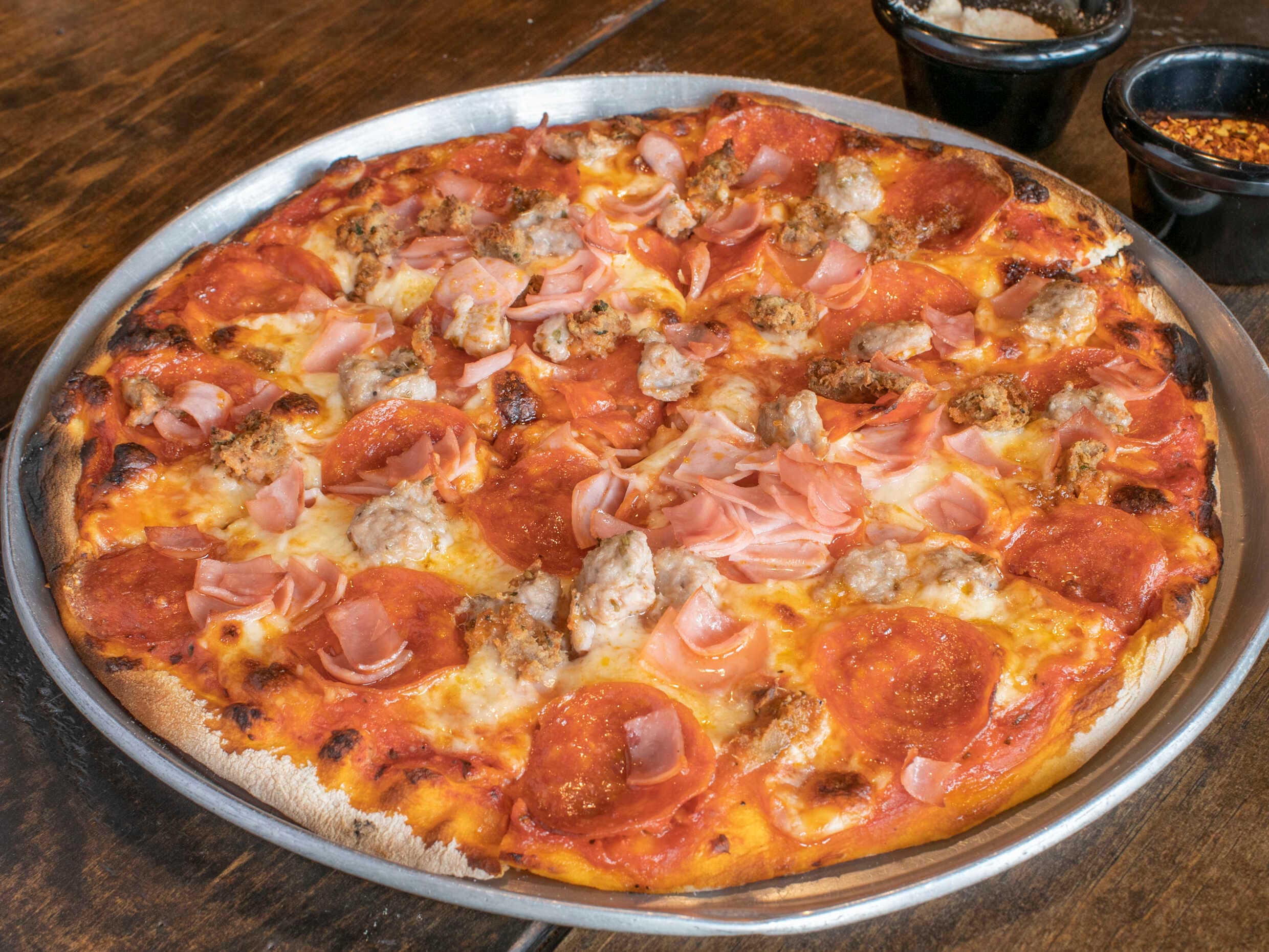 Pizza Meat Moverse Grande