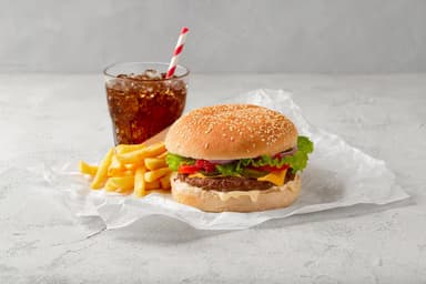 Combo Hamburguesa Sencilla + Papas y Refresco