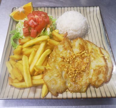 Filet de Pescado al Ajillo