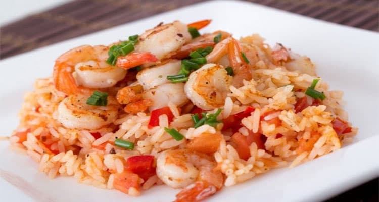 Arroz con Camarones plato