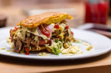 Patacón de Carne