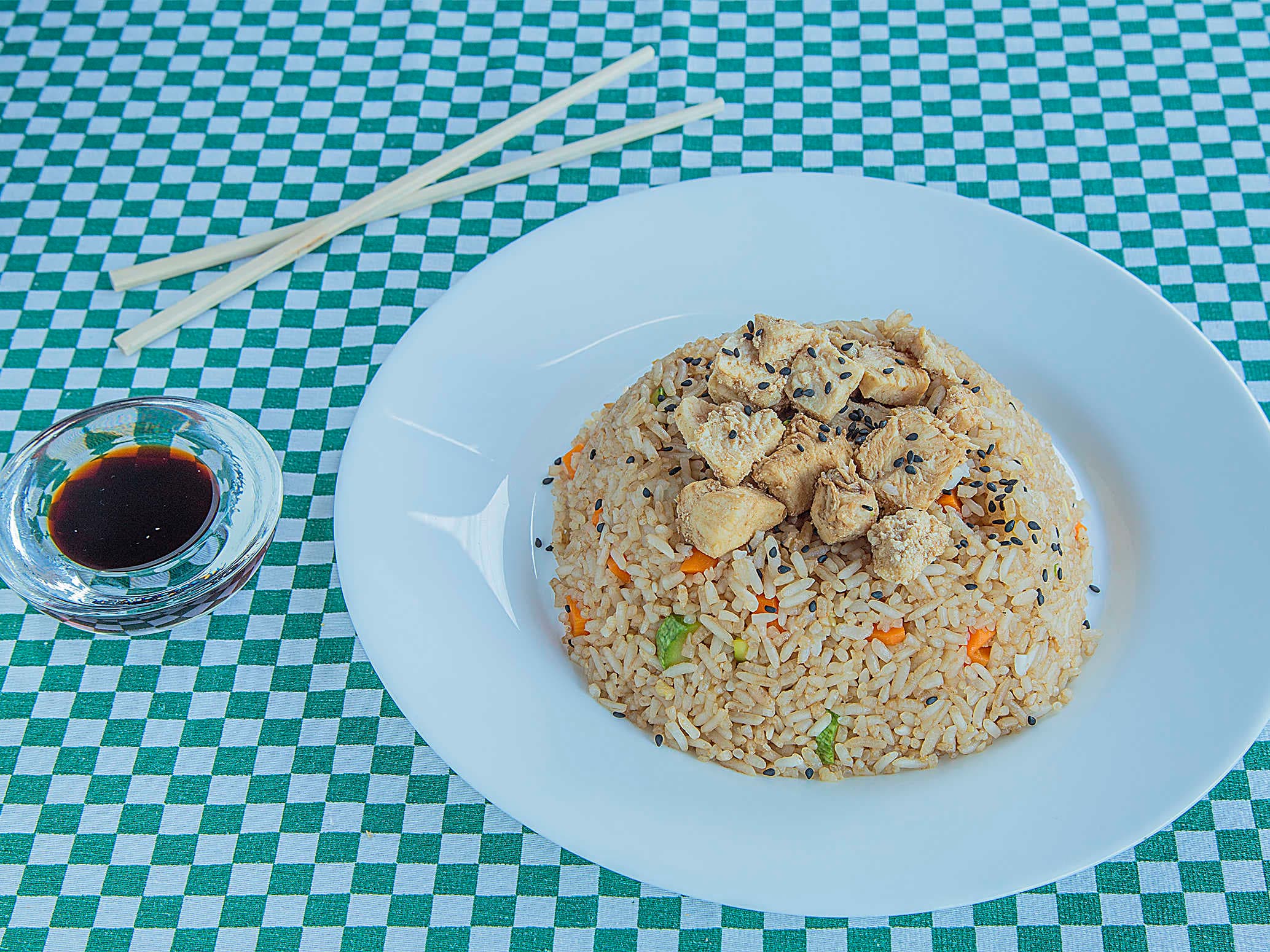Yakimeshi de Pollo
