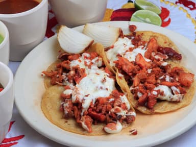 Orden de 4 Tacos de Pastor con Queso y Papa