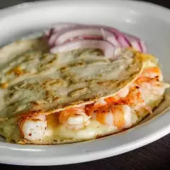 QUESADILLA CAMARON CAPEADO
