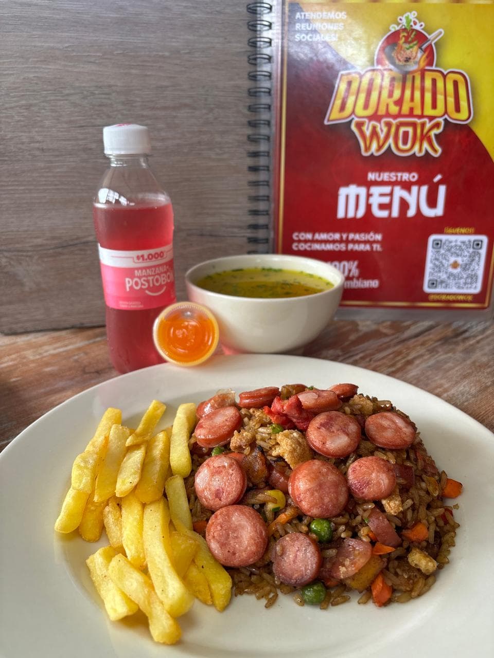 Combo Arroz Paisa + Papas + Consomé + Bebida