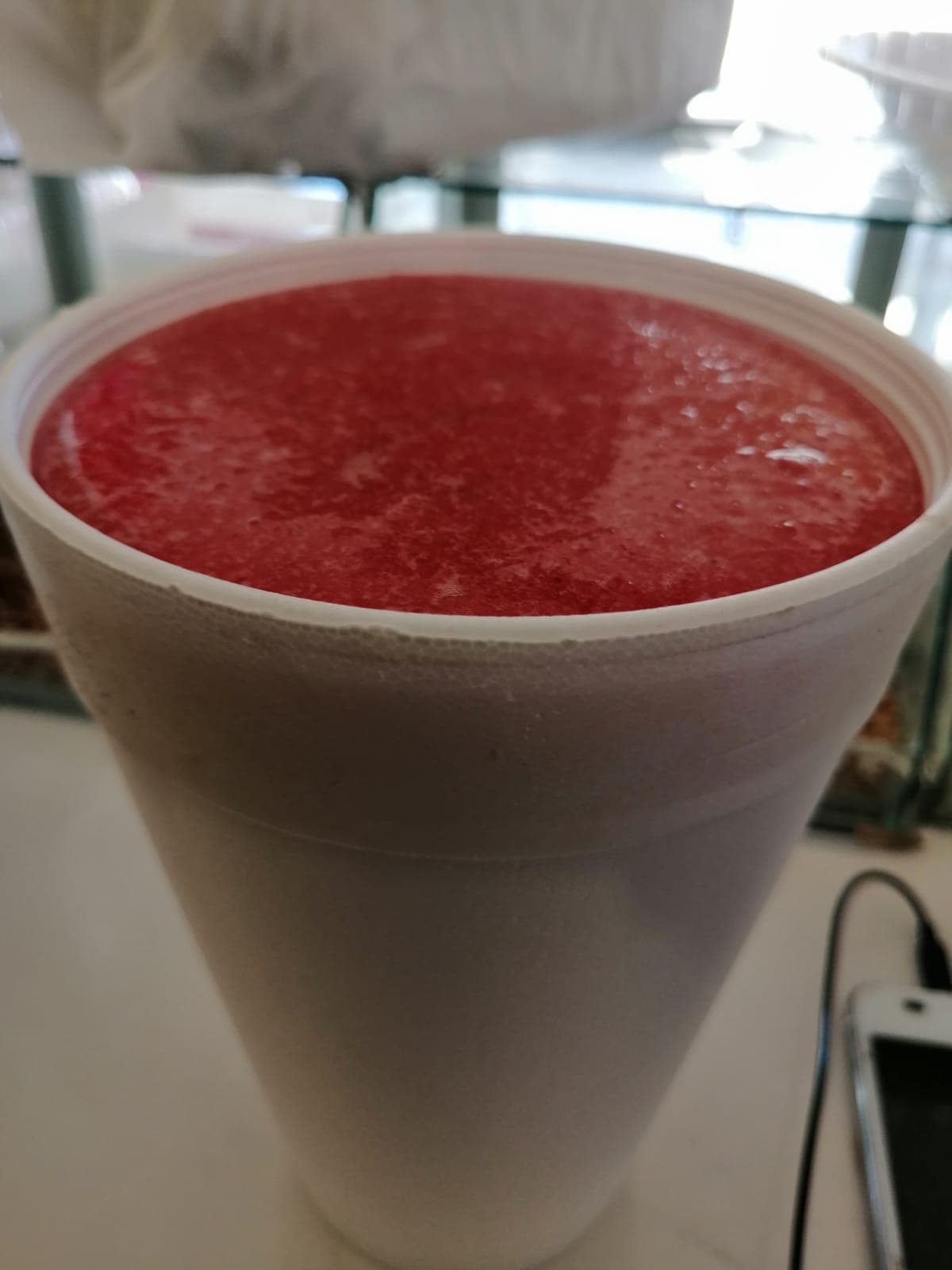 Agua Natural de Fresa