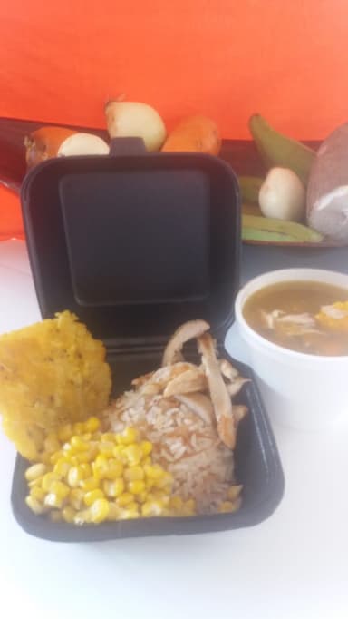 Menú Estudiantil