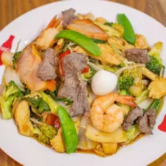 Tallarín Especial