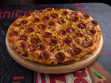 Pizza Grande de Pepperoni