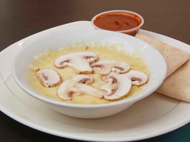 QUESO C/CHAMPIÑONES