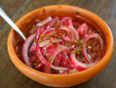 Cebolla morada con habanero