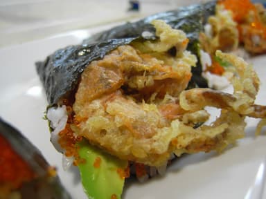 TEMAKI CON CANGREJO