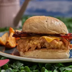 Combo Hamburguesa Crispy Chicken