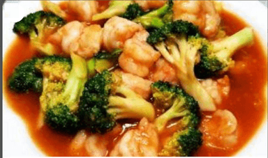 Arroz en Salsa con Camarones y Vegetales  虾烩饭