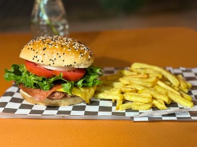 Hamburguesa Clásica