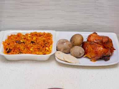 Combo para 2-3 Arroz Paisa + 1/2 Pollo Asado