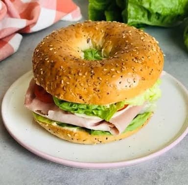 Bagel con Papas Estilo Chip´s
