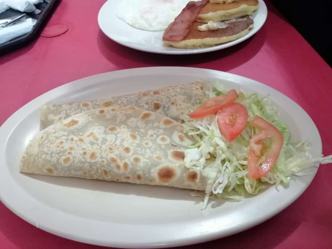 4 Tacos Harina 1 Refresco