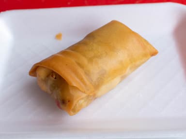 Rollito de Camarón con Queso