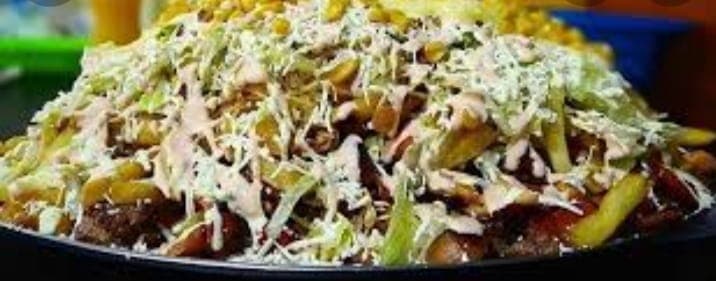 Salchipapa Suiza Gratinada ..