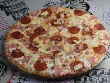 Pizza Grande. Tropical