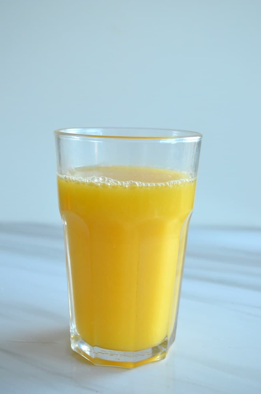 Litro Agua de fruta Natural del  día