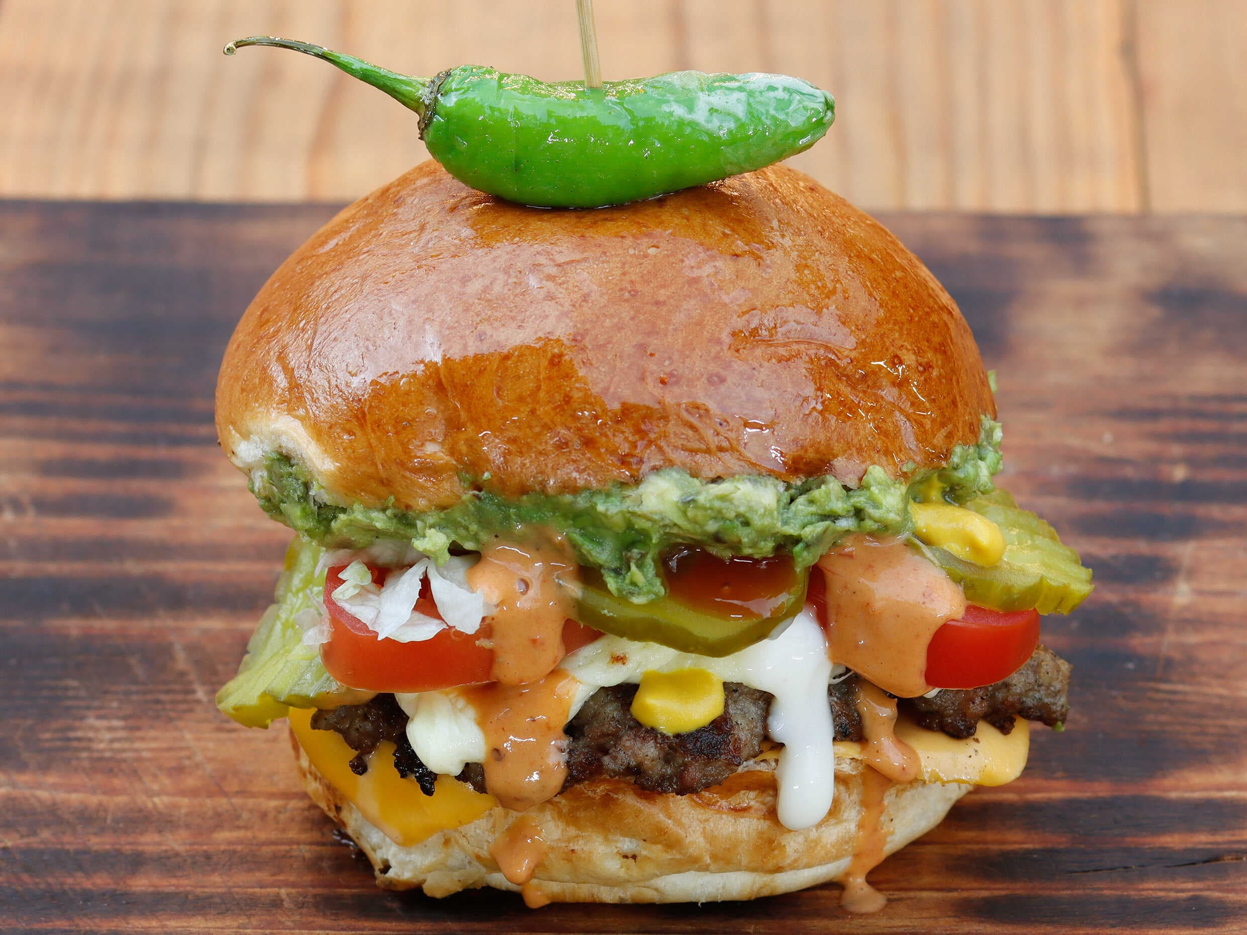 HAMBURGUESA AGUACATOSA