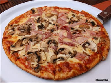 Pizza Milán 6 porciones