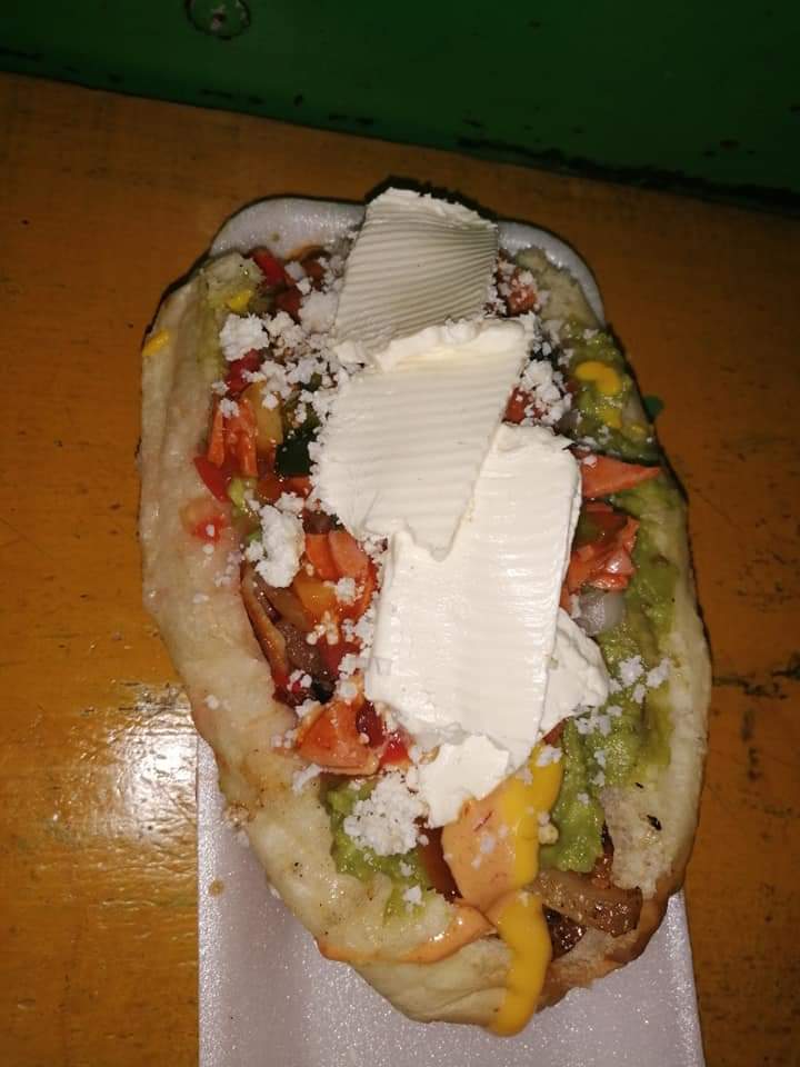 Hot Dog 3 Quesos