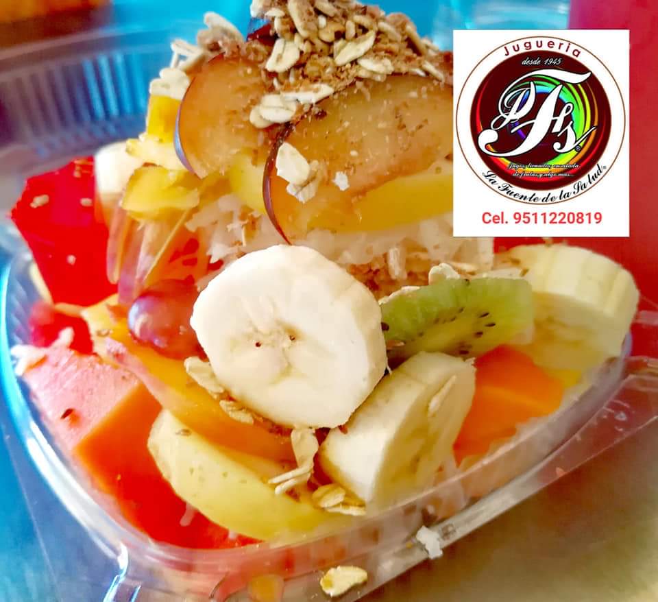 Cóctel de Frutas Natural Chico/miel y Granola