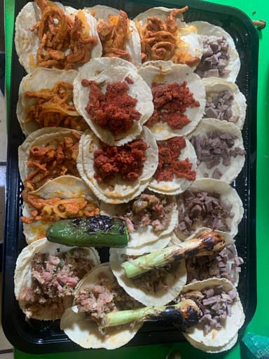 10 Tacos al Pastor