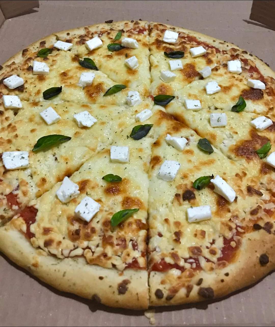 Pizza Mozzarella