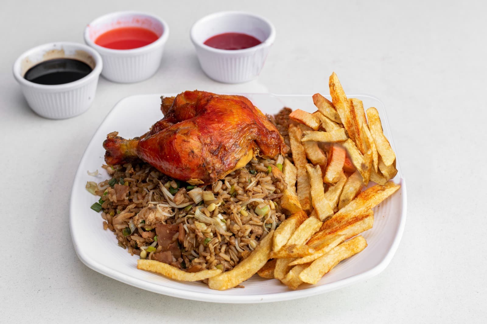 Combo Arroz Oriental Personal, 1/4 Pollo
