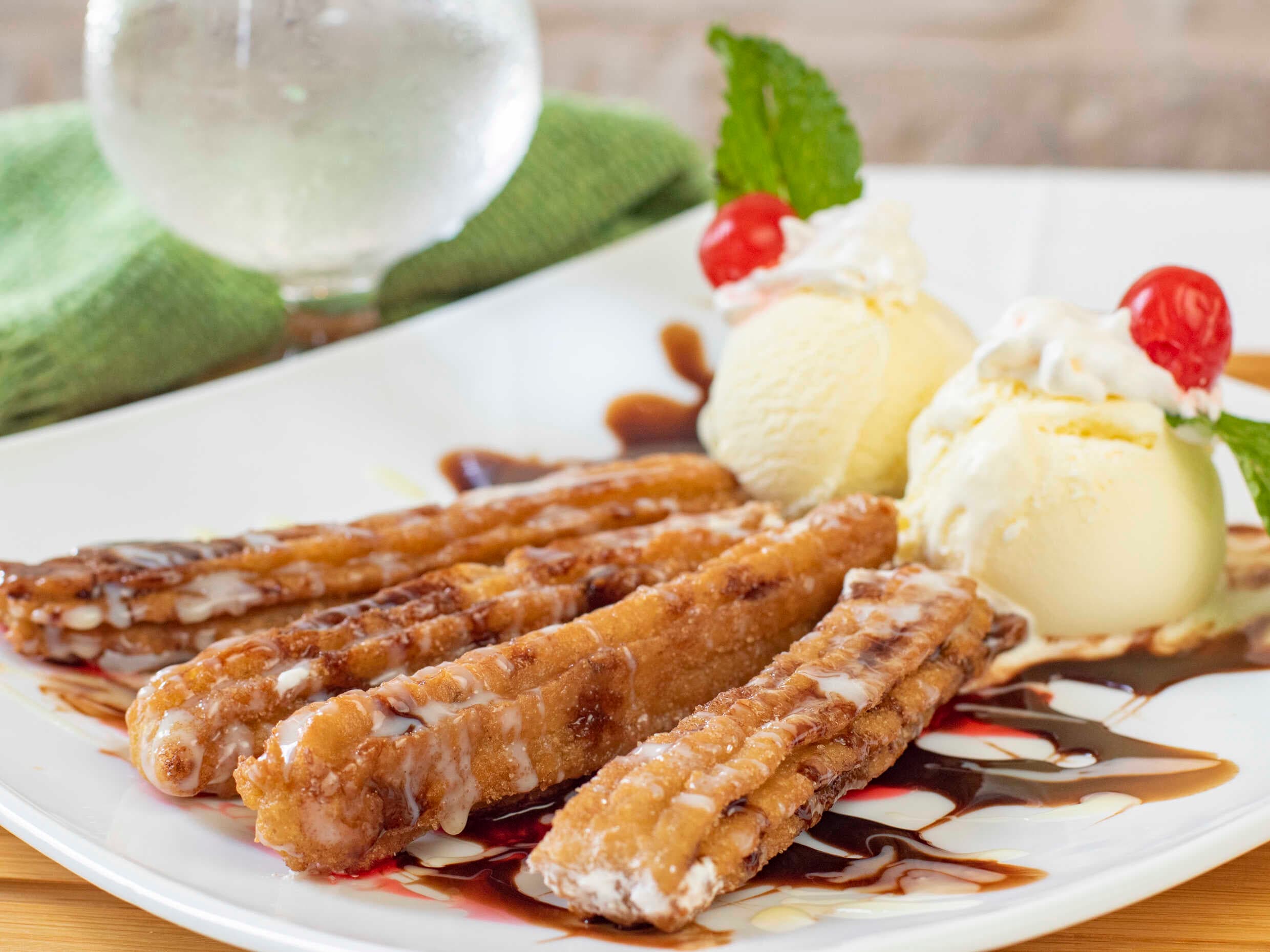 4 churros