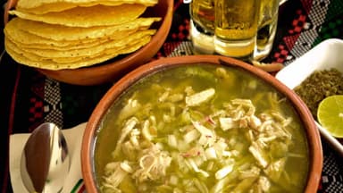 Pozole Verde Pollo
